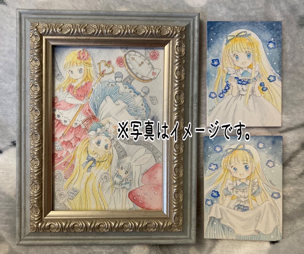 nekomoriasuka's tweet photo. こちらの展示会に
ハガキサイズ額装1点
ATC2点、ポストカード3種
で参加させていただきます✨
下北沢の素敵な画廊
武蔵屋画廊さまでの開催です✨
初日は16時〜原画販売なし
全ての作品がご覧になれます。
わたしもいきたいーー!
ほんとに素敵な画廊なのです💕
#アリス展
#ARTs_LABo https://t.co/MRnyhWcPxQ