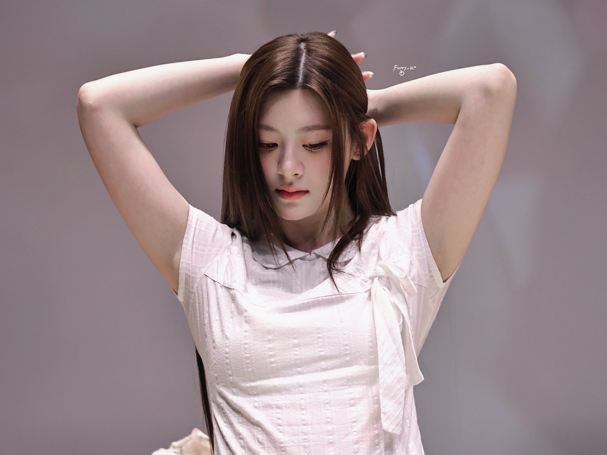 250419 🫠🫠🫠😖🤯🤯🤯

#STAYC #세은  
#스테이씨 #SEEUN 
#공주와또