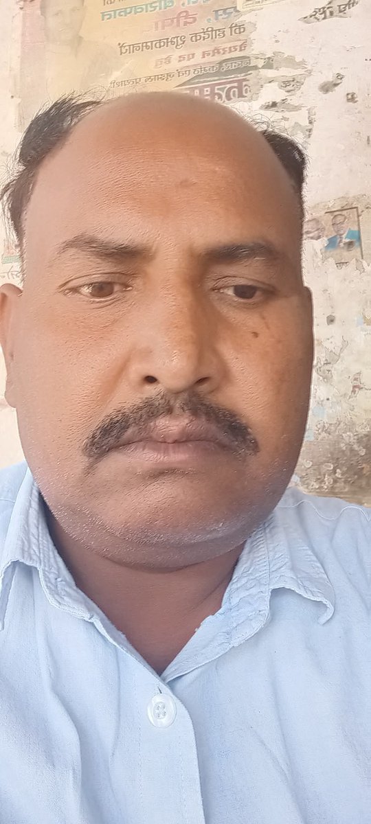 Deependrahindu's tweet photo. @dmupsha @shahjahanpurpol @myogiadityanath @myogioffice @kpmaurya1 @SureshKKhanna @narendramodi @HMOIndia 
महोदय बब्लू कश्यप नाम का  यह व्यक्ति कस्बा कलान का है सरकारी जमीन पर अबैध कब्जा किये हुए है अथवा उक्त व्यक्ति पर जिला बदर जैसे कई मुकदमे भी दर्ज हैं.!
कृपया संज्ञान लें.🙏 https://t.co/WZcE9UyrRx