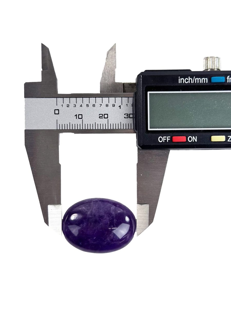 HartmanRose2's tweet photo. Shown Amethyst 22x30mm Oval Cabachon. https://t.co/P5D64QOeCx.
We will now be selling Gemstones on our site. Genuine stones have been another division of our company for 25 years. We will be listing over 100 different gemstones of all sizes and varieties. Wholesalers take note. https://t.co/aL97PxVMV0
