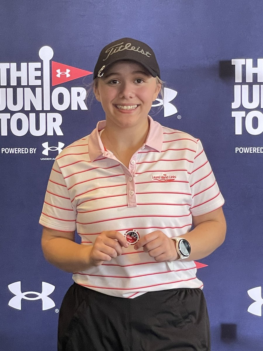 Polly enjoyed another Rainy- Saturday competing in a Golf Tournament ⛳️