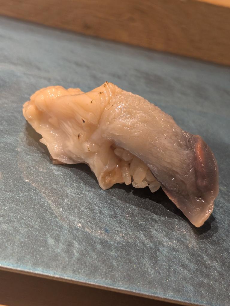 今日も行きつけのお寿司ランチ♪
#ニューハーフ好きと繋がりたい #グルメ #寿司