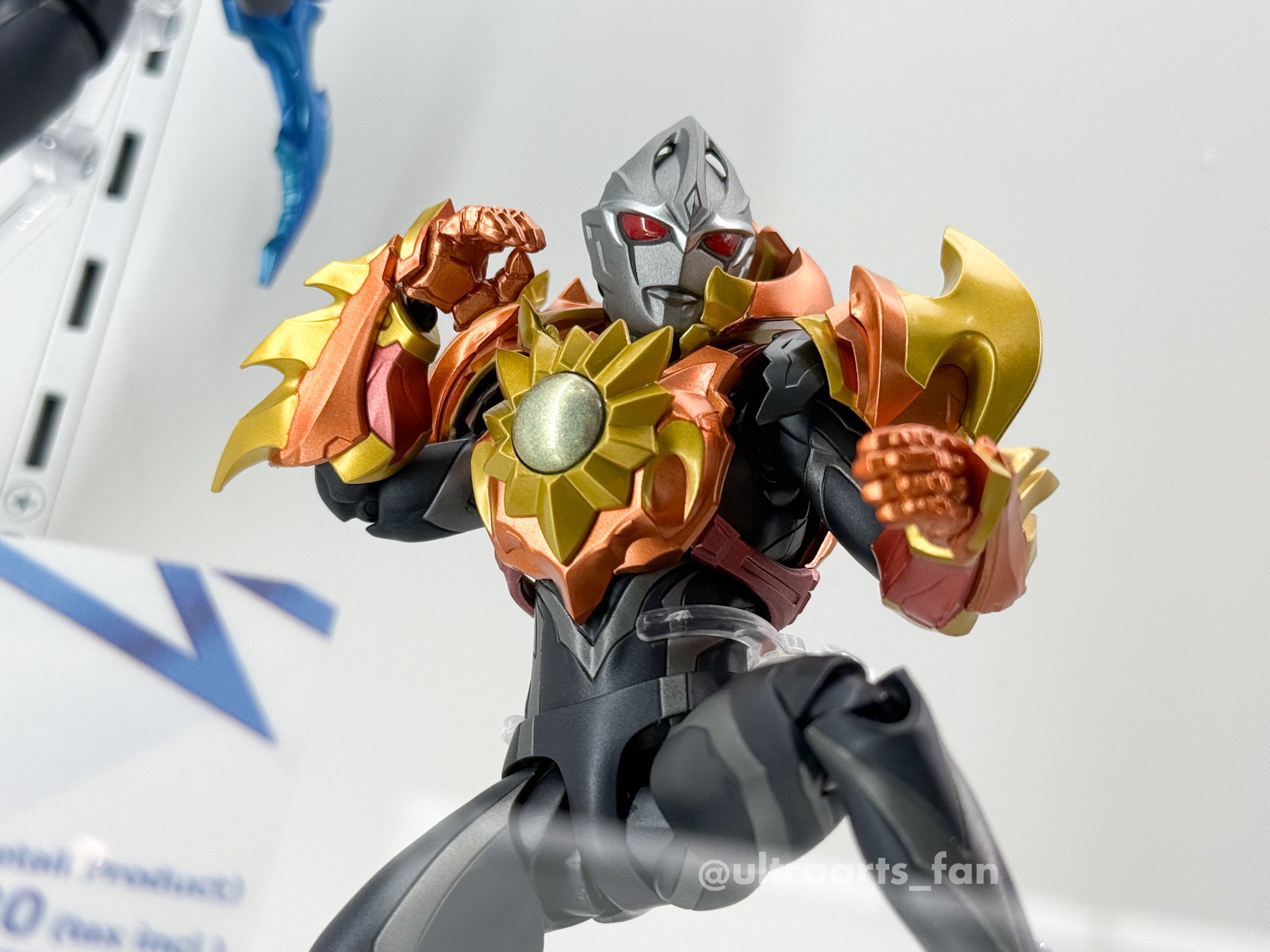 S.H.Figuarts 闇戦士ギルアーク ウルトラアーツ・ファン【非公式】 on