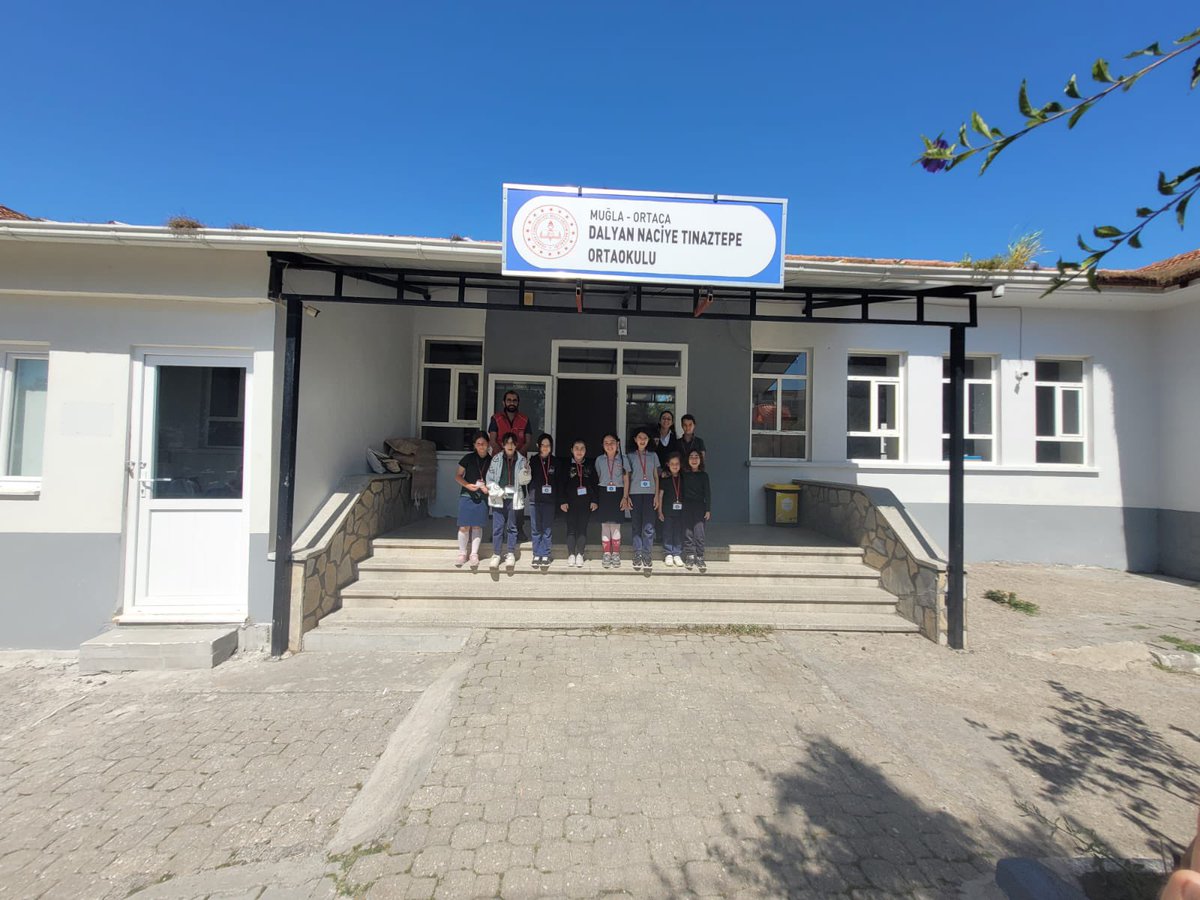 GSB_KoycegizGM's tweet photo. Köyceğiz Gençlik Merkezi ve Sucul Yaşam Derneği ev sahipliği de Dalyan'da“Muğla’da Doğayı Koruyan Jenerasyon” projemizle gençlerimizle doğanın güzelliklerini keşfettik. #Tcef #STDV 🌳🦋#KöyceğizGençlikMerkezi #SuculYaşamDerneği #DalyanNaciyeTınaztepeİlkokulu https://t.co/Qt5plp6JYS