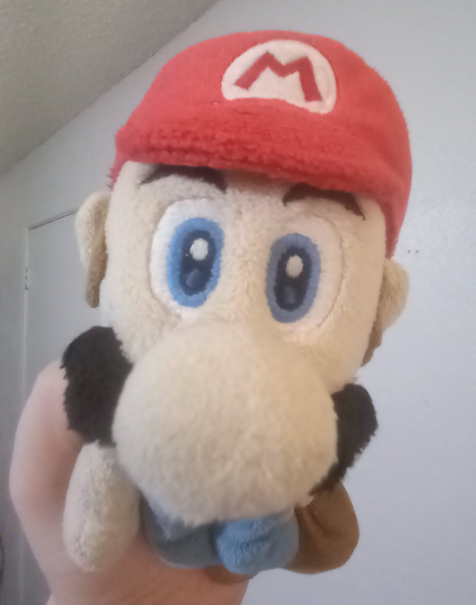 SMariohero's tweet image. Out of my… 2,205 followers, who will reply?