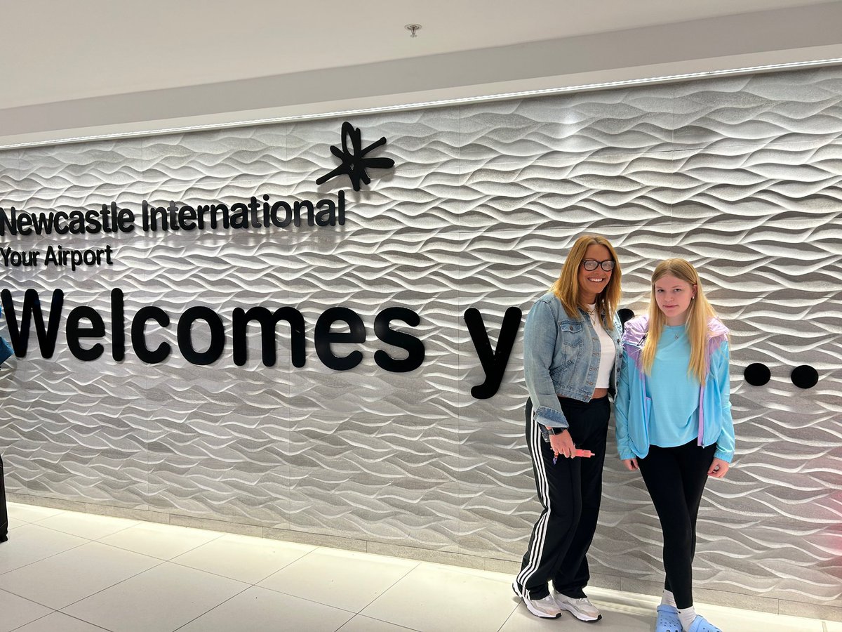 MLKidda's tweet photo. Last minute getaway with my girl  #Fuerteventura https://t.co/rFnV0aE2fp