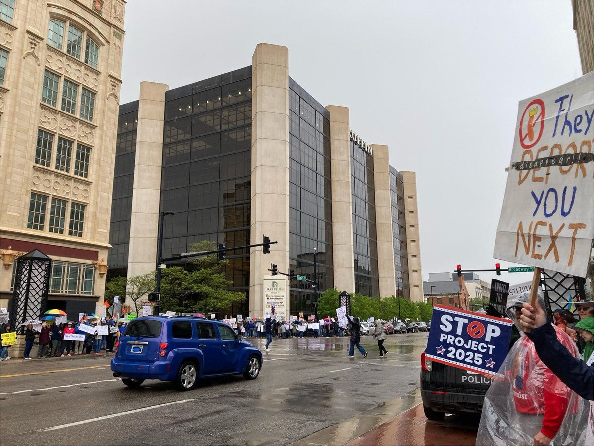 mshavisham's tweet photo. Glad to see my hometown of Wichita, KS turning out strong for #50501 #ProtestAgainstTrump protests! https://t.co/qijB6ZcGdp