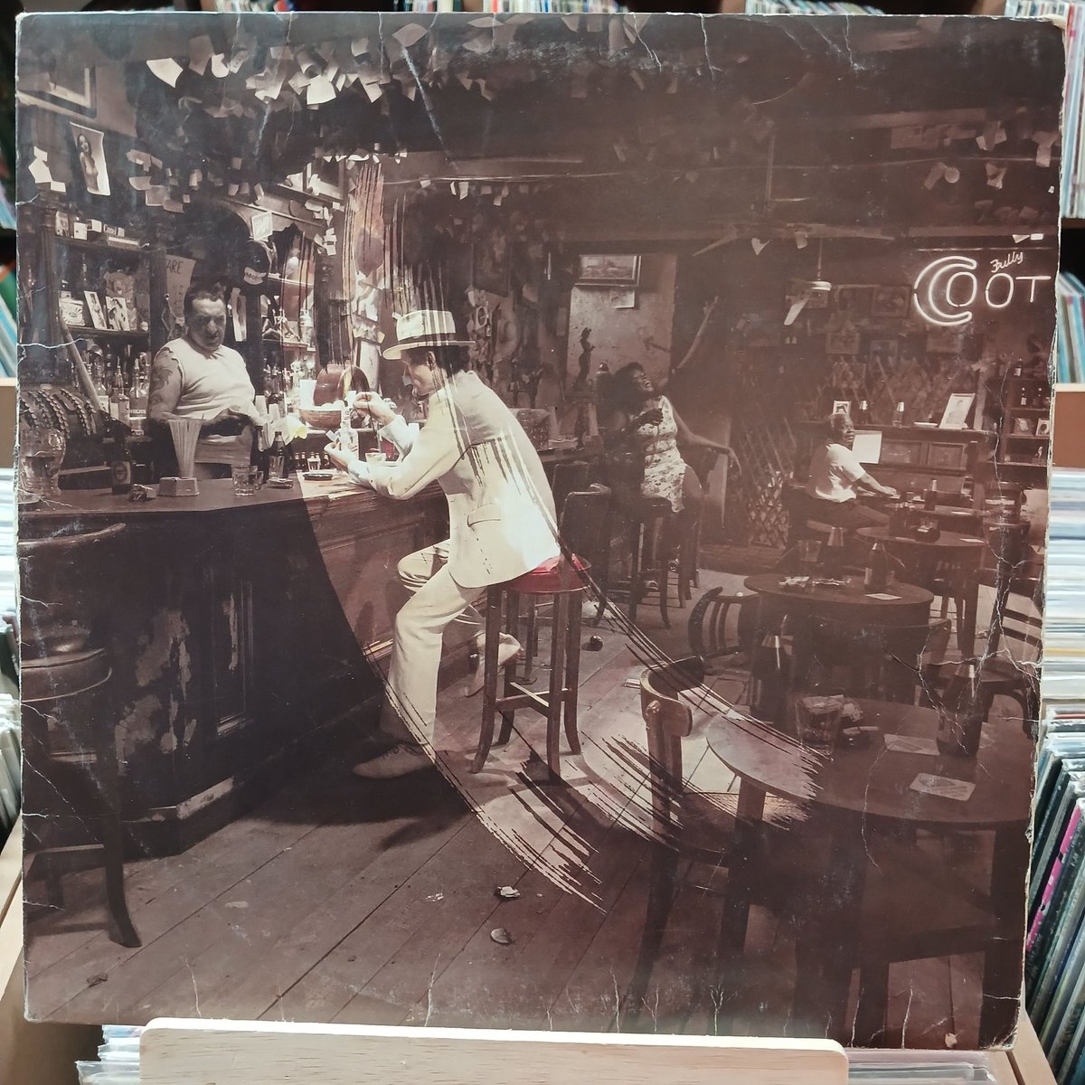 ♥거꾸로가는음악시간♥                                        ☎ 010~3330~3765/smartstore.naver.com/lppan
방문 구매 고객 수입 LP 1장 랜덤 무료 증정