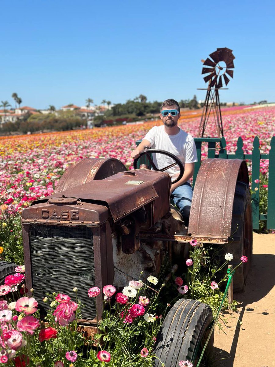 Ближайшие концерты Васи Обломова:

25.04.2025, Ташкент, 
27.04.2025, Алматы, 
30.04.2025, Тбилиси, 
01.05.2025, Ереван, 
03.05.2025, Chisinau, 
09.05.2025, Myrtle beach,
10.05.2025, Charleston, 
11.05.2025, Knoxville, 
16.05.2025, Tampa,

Билеты: bnds.us/995v44