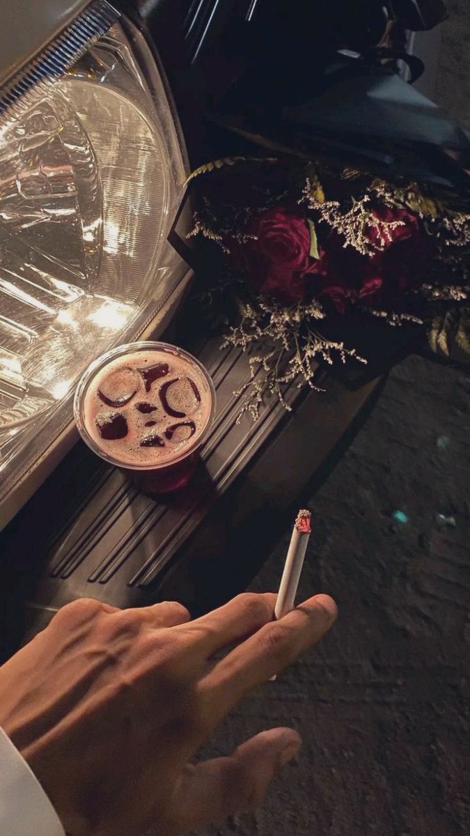 ‌ـ أمسَيت من وَصل المواليف مزاحّ🖤.