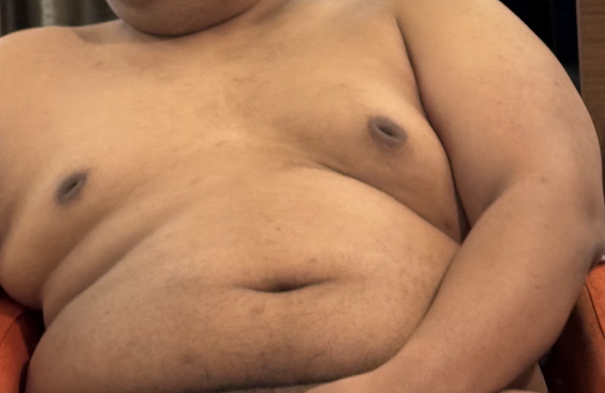 ChubBot4SlimTop tweet media
