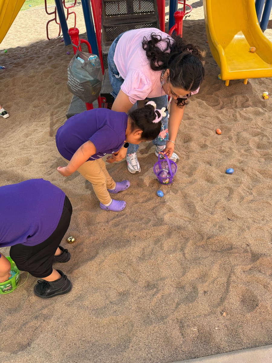 TarverSchool's tweet photo. Our REACh students had a blast at their very own Easter Egg Hunt in Mrs. Cabrera’s class! 🐣🌸💙 So much joy, excitement, and celebration—just look at those smiles! #AutismAwareness #InclusiveEducation #WeLoveOurStudents #REACHingForSuccess https://t.co/BZ43j8wlXs