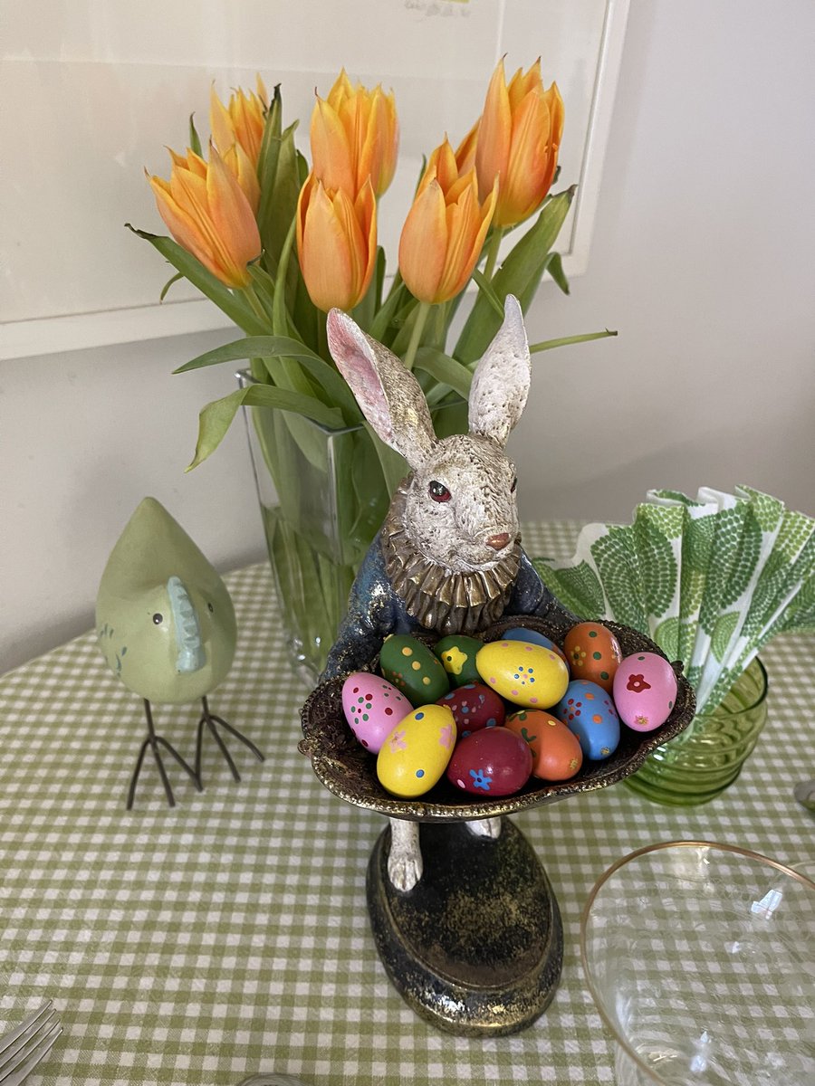 Iloista pääsiäistä!