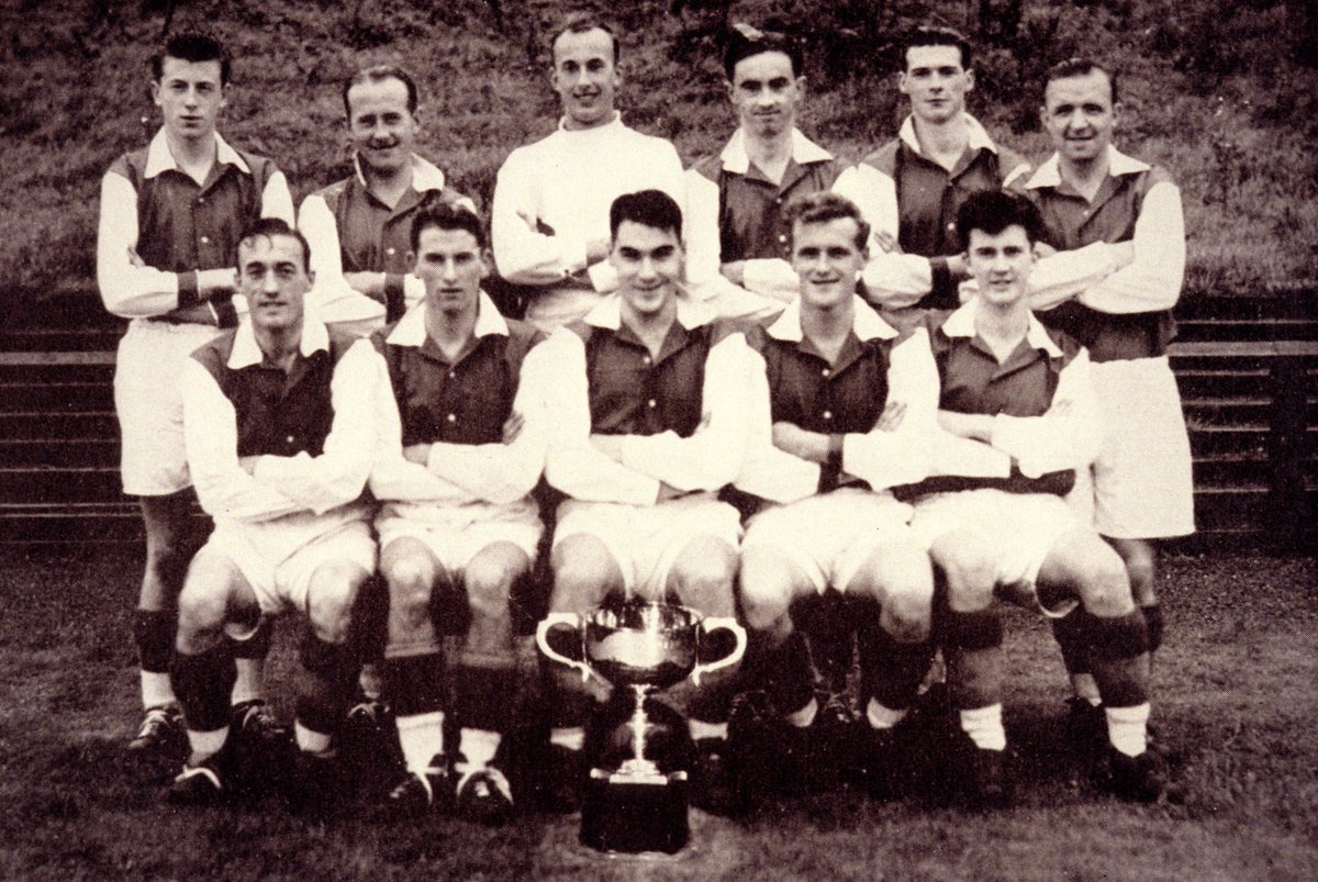 FriendsofGRI's tweet image. #archive30 #day20 #funandgames

Staff football teams The second photo is from 1968 and is a team from the plastic surgery unit. They called themselves &apos;The Skin Lifters&apos;

@ara_scot