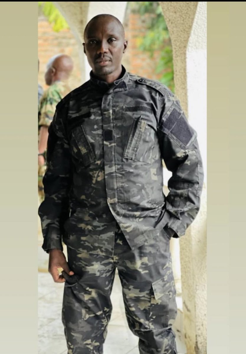 Col_Alimasi's tweet photo. Nous avons vécu des choses terribles. Des Congolais se faisaient tuer, et il n'y avait pas de sauveur.

Le général Makenga, là où il était, a refusé de rester spectateur et a ouvert la porte aux valeureux jeunes hommes que nous sommes pour défendre notre Congo.

#Bukavu #Goma https://t.co/UdVxcQ7qEY