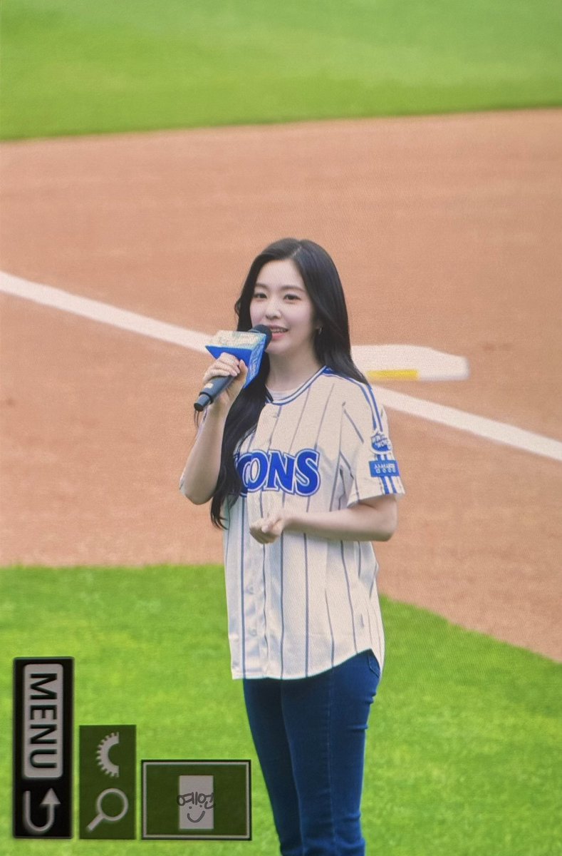 ooo0329's tweet image. #IRENEXSAMSUNGLIONS
#아이린_삼성라이온즈_시구

#아이린 #IRENE
