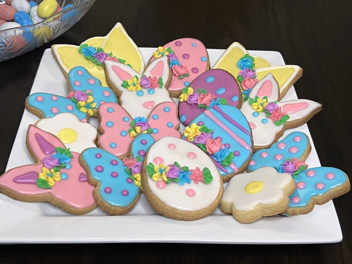 CathieProvenza's tweet photo. 🐰🌷 Happy Easter! 🌸🐣 https://t.co/Dntk07wcAA