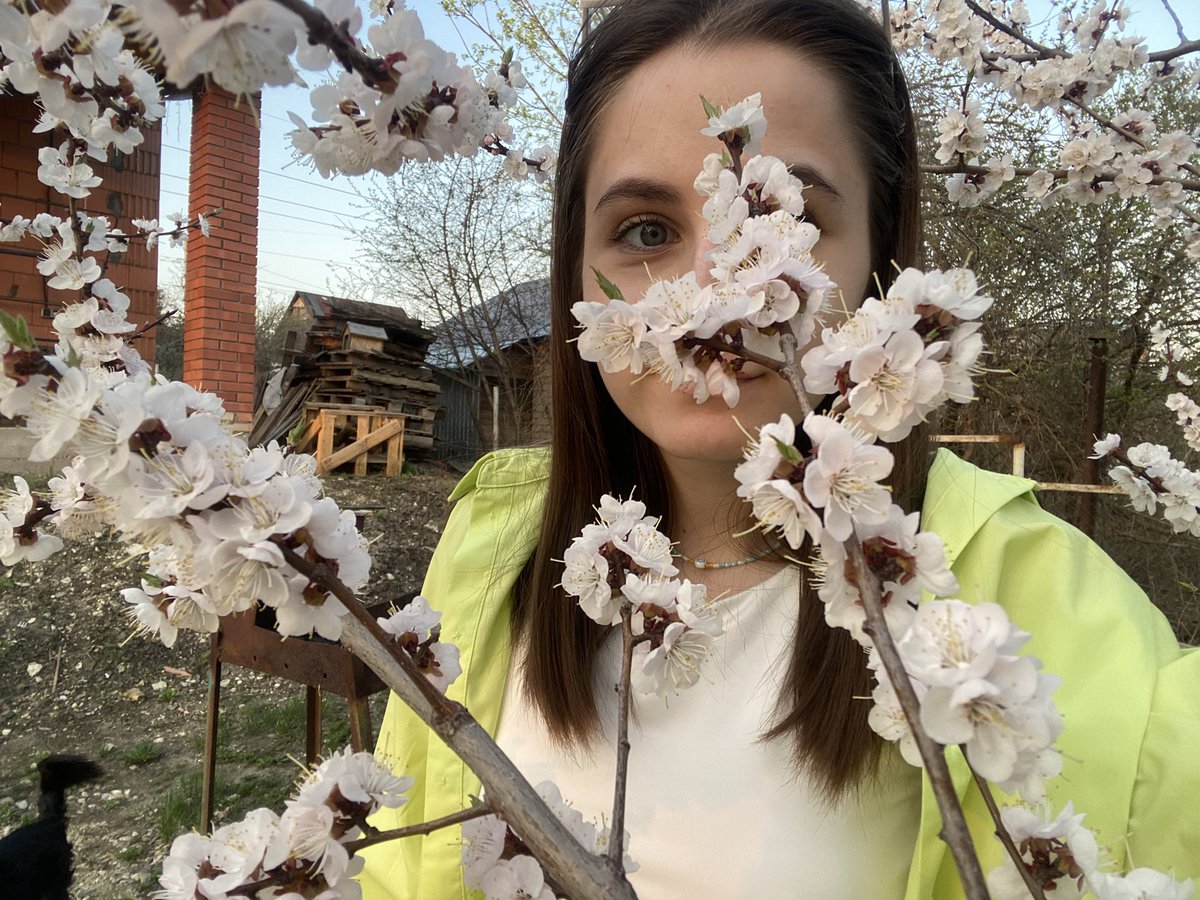 mash_tap's tweet photo. 🌸Good morning family🌸

I'm on a little vacation until the end of the holidays! 
I will definitely come back to you tomorrow! 

🐣And so happy Easter to all!🐣 https://t.co/etyJHREocu
