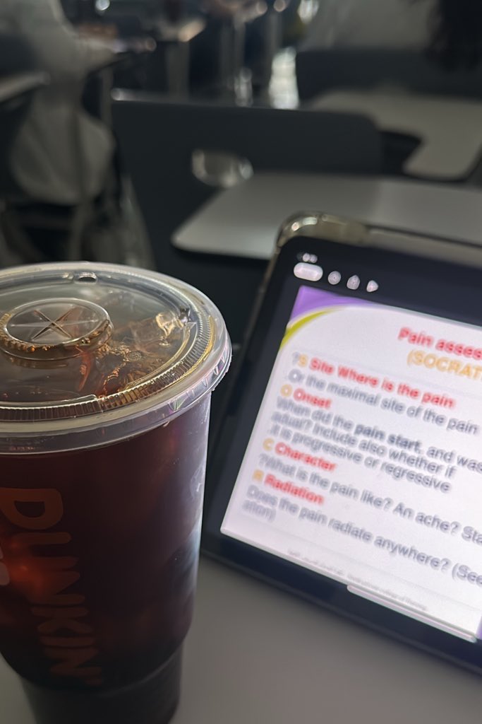 يا ليت عند خليف أربع غيّابات