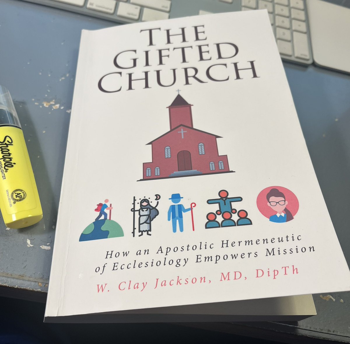 Robert Figueroa tweet media