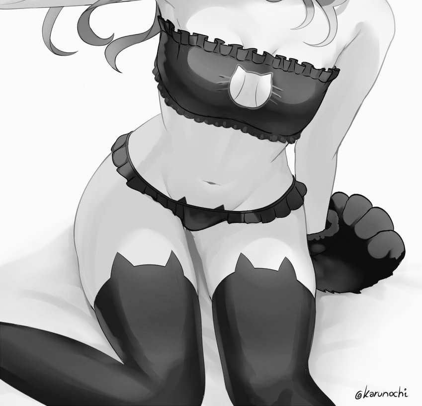 Ready for bed.~

Anyone wanna join her?