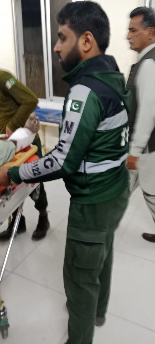janib2810's tweet photo. وقت قیمتی ہے! انضمام سے رسائی تیز اور زندگیاں محفوظ ہوں گی.

@ShahidRind
 @jam_kamal
 @PakSarfarazbugti @CMShehbaz
 @cs_balochistan @SMOBalochistan @LiaquatShahwani @dpr_gob @ZahoorBuledi @Senator_Baloch
#Merge_MERC-1122-In-PDMA_Balochistan
#SaveRescue-1122-in Balochistan https://t.co/IMlaT0qB6T