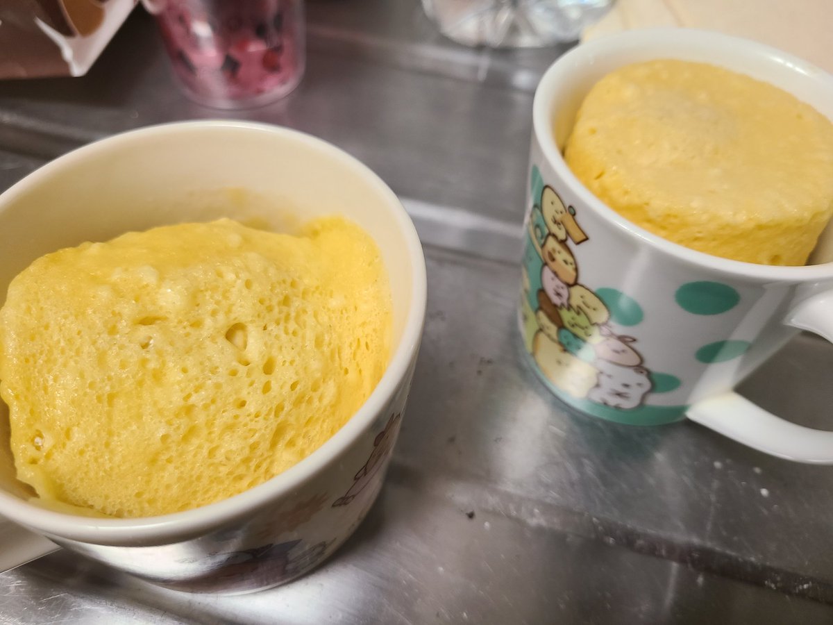 お料理、得意なんです！()

なぜ2枚目のカップケーキはひとつMy.FUJIになったのか🤔