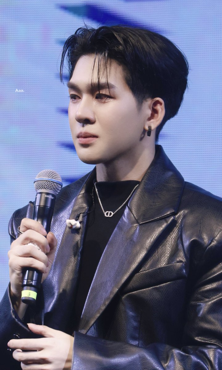 Don’t cry baby🥺
You’re the best！

250420
#AuAu1stFMinNanning 
#auautnp