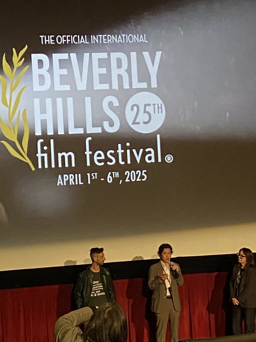 7ais3iKashim4's tweet photo. IVA-LeO（≠宝石とピストル）、
@thebhfilmfest ハリウッドの巻、
完。
Arigato🪿💎🔫
☺︎

#BHFF
#BHFF25
#thebhfilmfest
#BeverlyHillsFilmFestival https://t.co/guJNKIFsJT