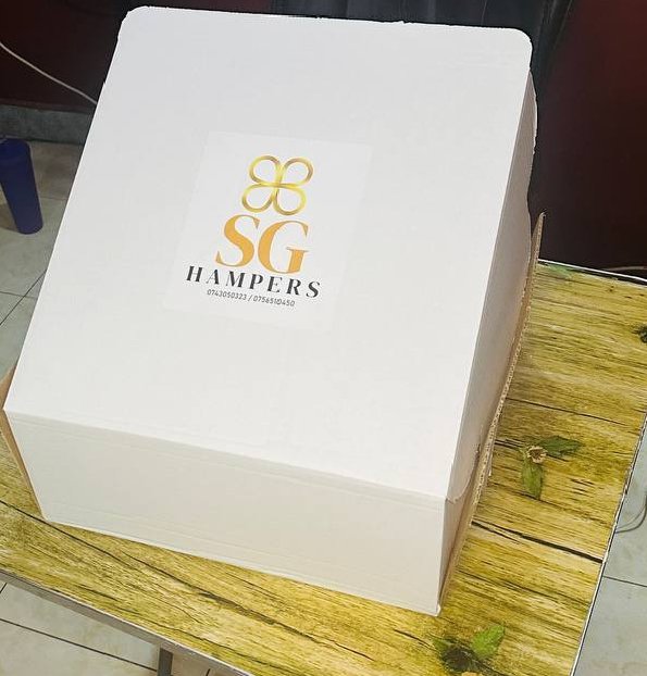 sghampers's tweet photo. The sumptuous taste of cake on Easter https://t.co/OTdwEvdnTq