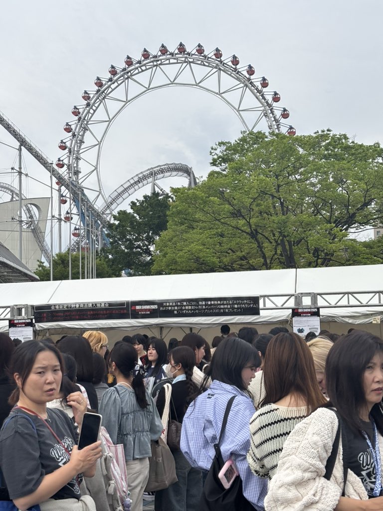 chanluv17_'s tweet photo. @knj_k20 お願いします！
写真付近(テントの正面)にいます。
黒のベレー帽で水色のリボンブラウスを着用しております。 https://t.co/gex7aOONKN