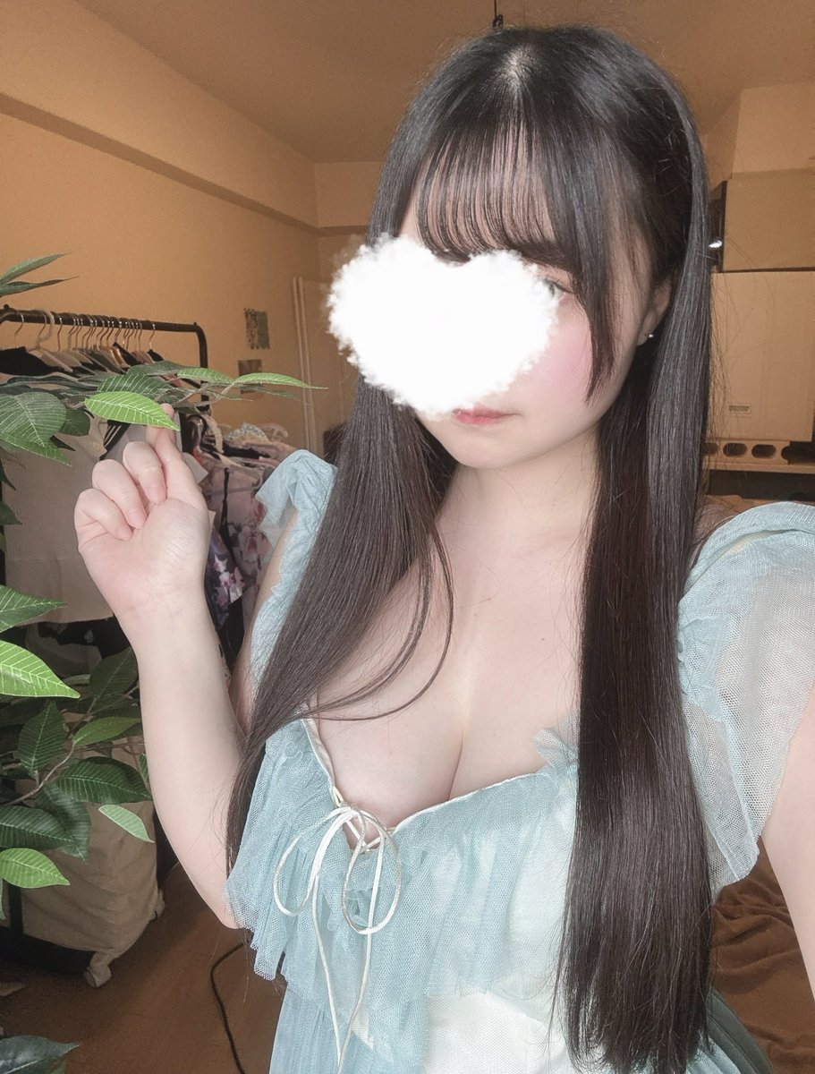 rin_maidroom's tweet photo. 着てみたら可愛かった衣装🪄︎︎🫧こういう淡い色味大好き~ ♡
今日も20時までお部屋いてます！のんびりお待ちしております૮ .  ̫ . ა 🫶

#メンエス大阪 #大阪メンズエステ #大阪メンエス #日本橋メンエス https://t.co/AdQasfrr1P