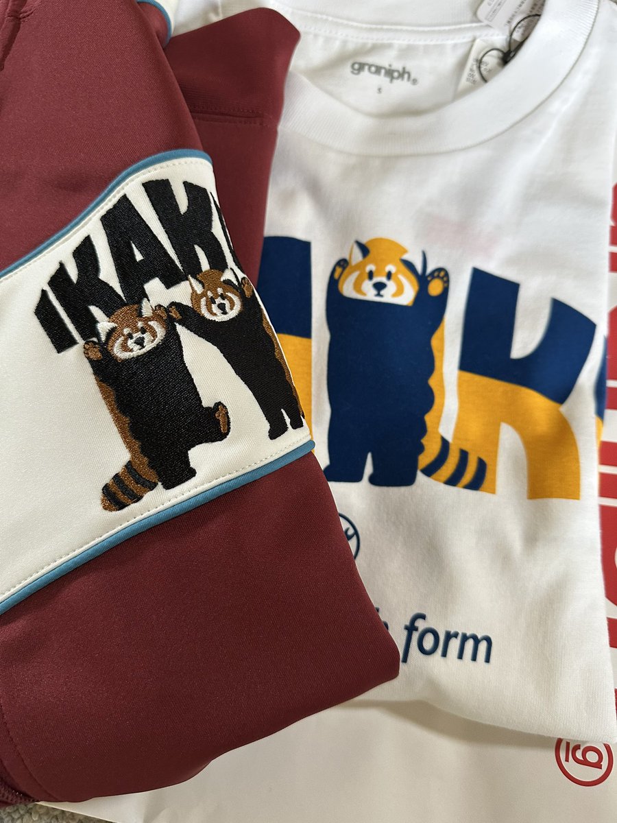 kotetsu_0312's tweet photo. 衝動買い。。。
写真を撮ってから気付いたサイズが【S】😱 https://t.co/1GcoUCss4U