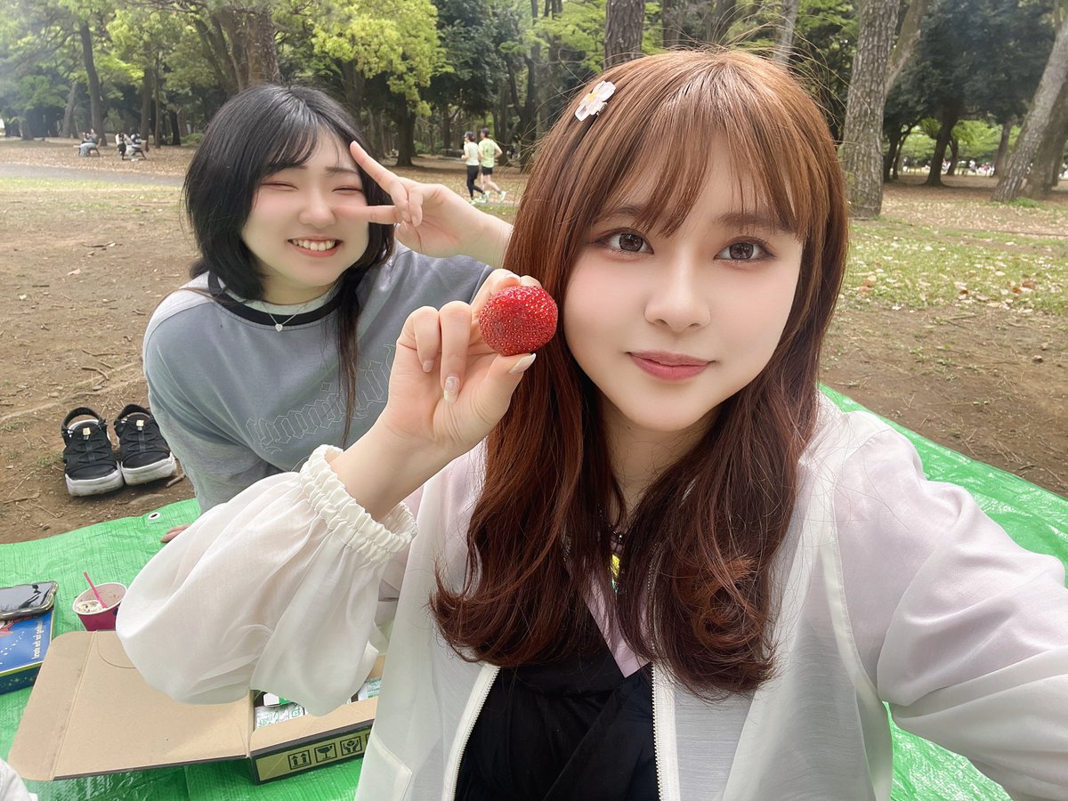 お花見オフ会ありがとうおおお〜🌸🌸
久しぶりにみんなと会えて嬉しかった！🌸