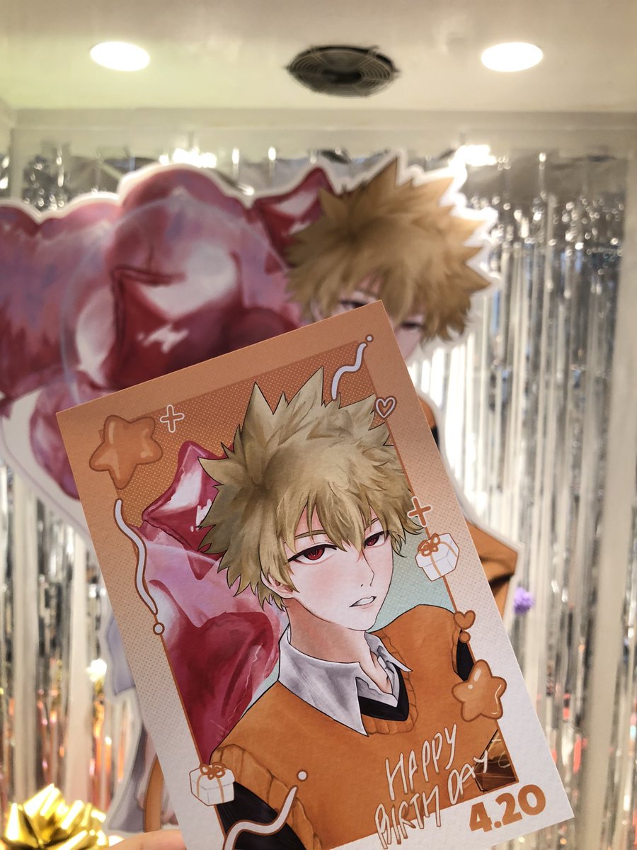 มาถึงงานแล้วอย่าลืมมาถ่ายรูปกับแสตนดี้กันนะ🫵✨

#กองของขวัญสีส้ม