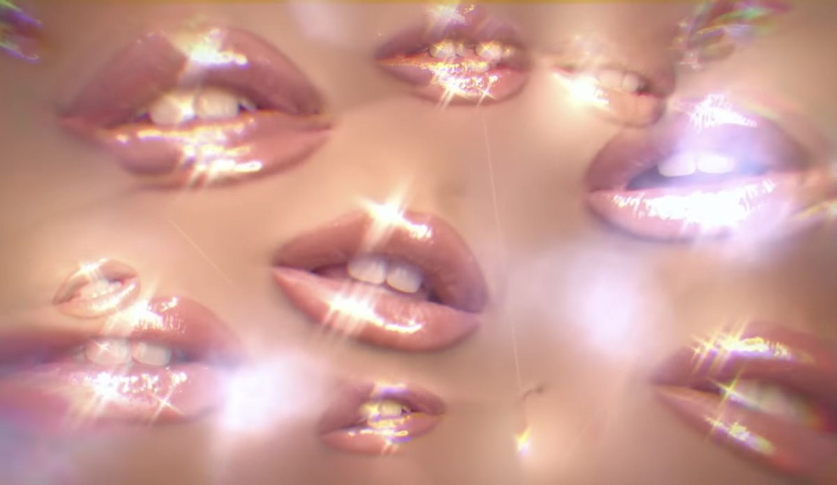 Ariana Grande Today tweet media