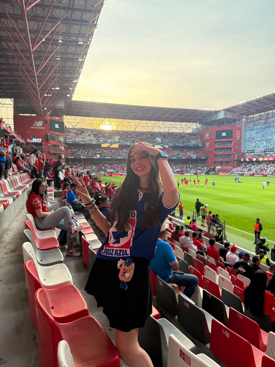 Cruz Azul salió del infierno con 1M de dólares y 33 puntos 💙