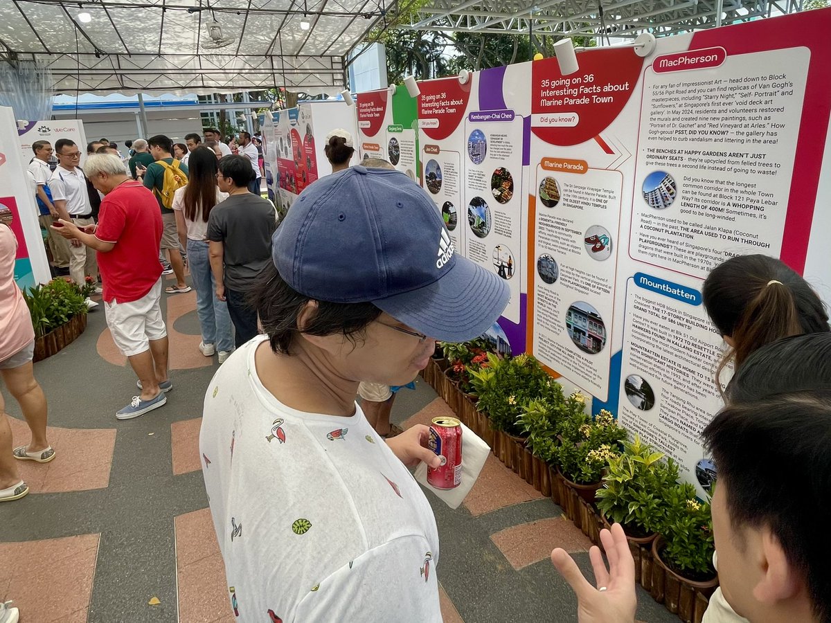 JAB_design's tweet photo. Had a great time at the #MarineParade Town Carnival! Proud that #JAB Design designed those 30 #exhibition panels for the 5yr Masterplan #Launch. Loved discovering local gems too! Did you know #KoonSengRoad #KSR is named one of the most beautiful streets in the world?
#JABDesign https://t.co/Y9HsUS2Mn8