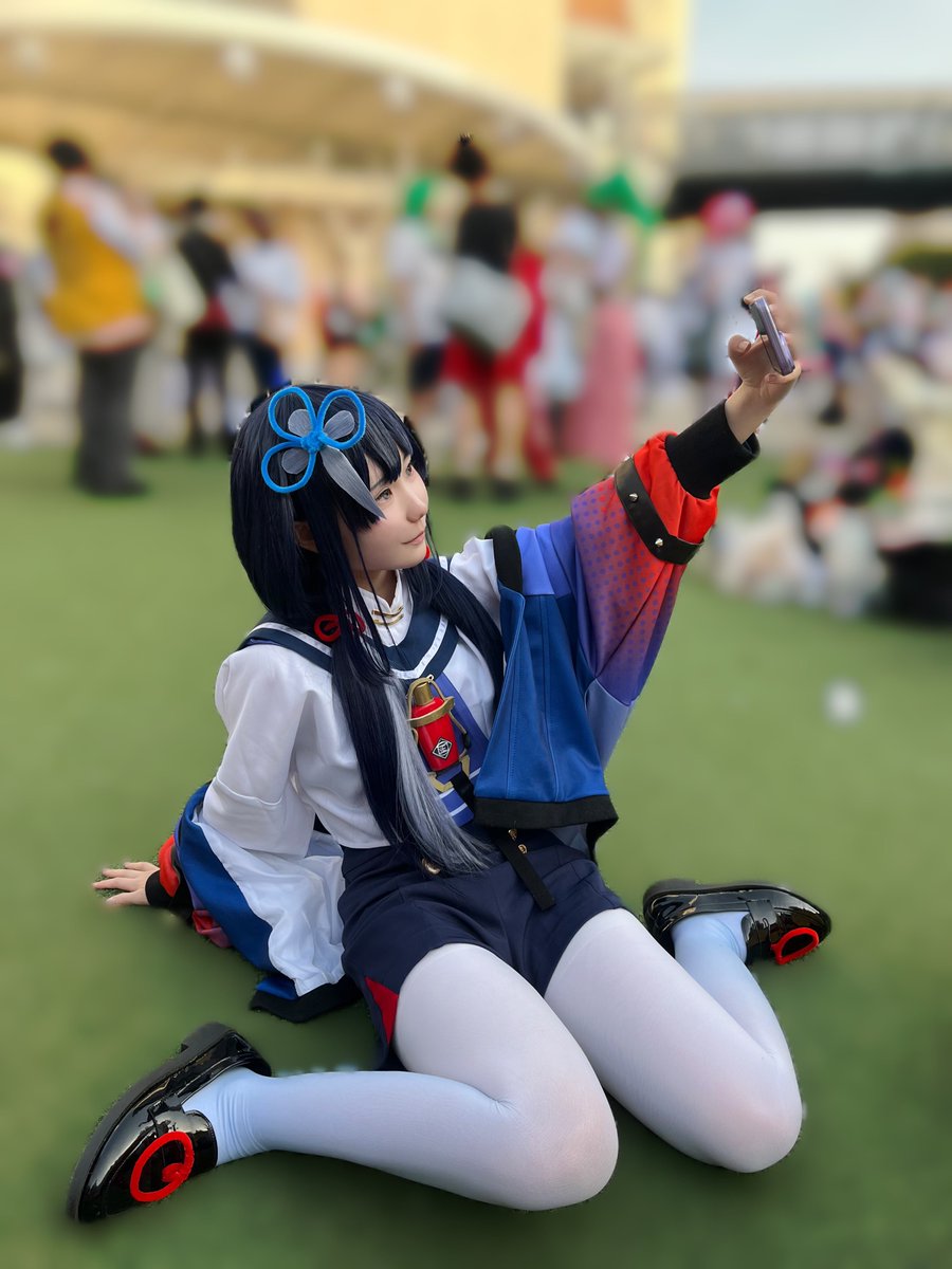 ⚠︎︎cos
💭に自撮りしてるとこ撮られてた
 #アコスタみのおキューズモール