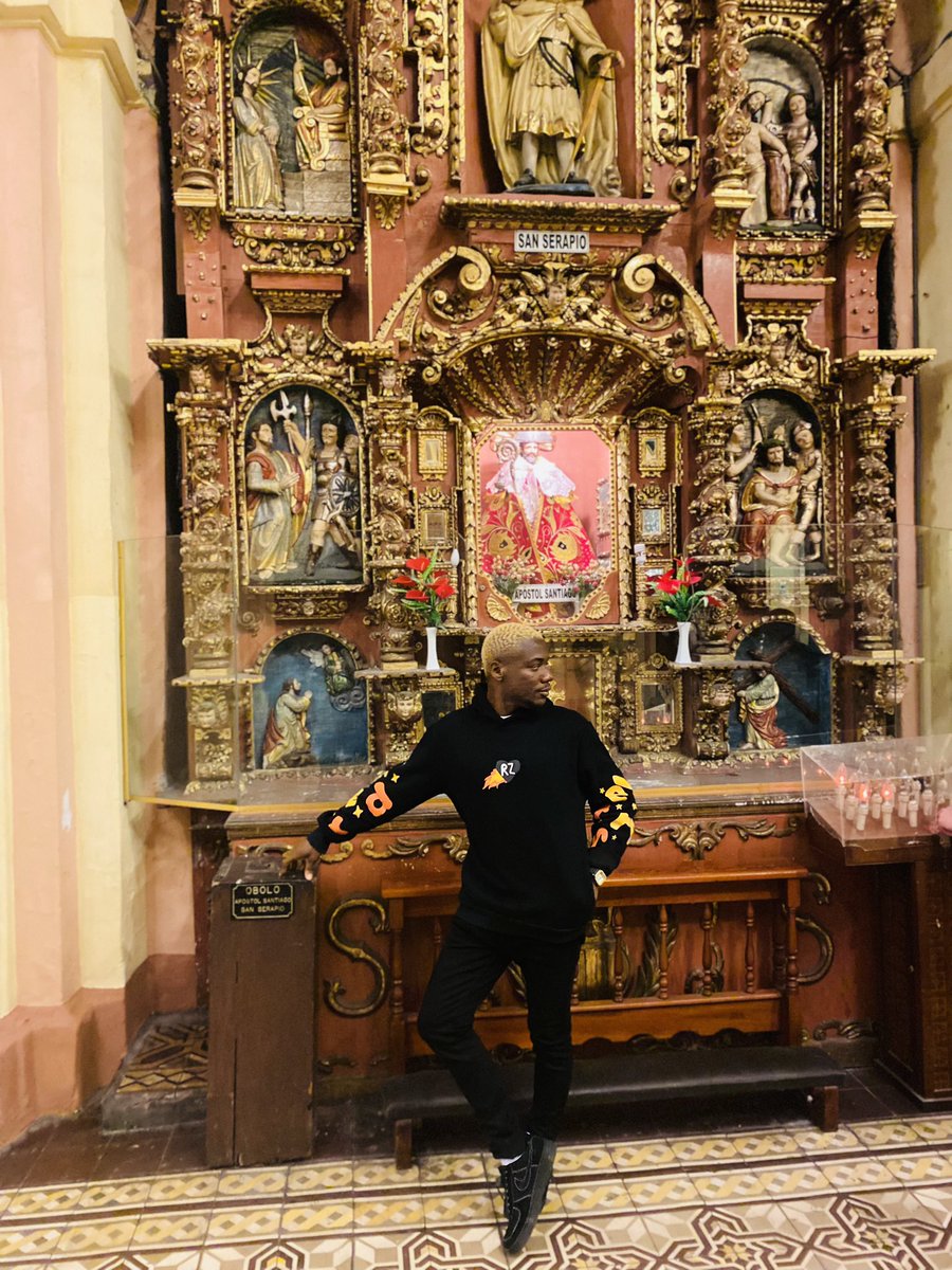 Chidera13Okoli's tweet photo. Christ is Risen! The tomb is empty, and hope is alive. May His resurrection bring you peace, joy, and renewed faith. Happy Easter! #HeIsRisen #EasterSunday #RisenSavior #Faith https://t.co/m56LYDrp7m