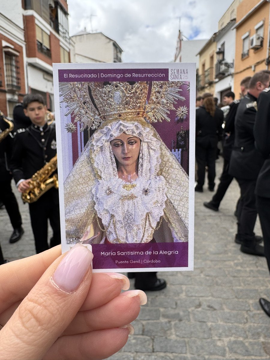 ¿Quieres una estampita de María Santísima de la Alegría? 

Pídesela a nuestros músicos durante la Estación de Penitencia

#suenaillora #bandaillora #semanasanta #puentegenil #alegria