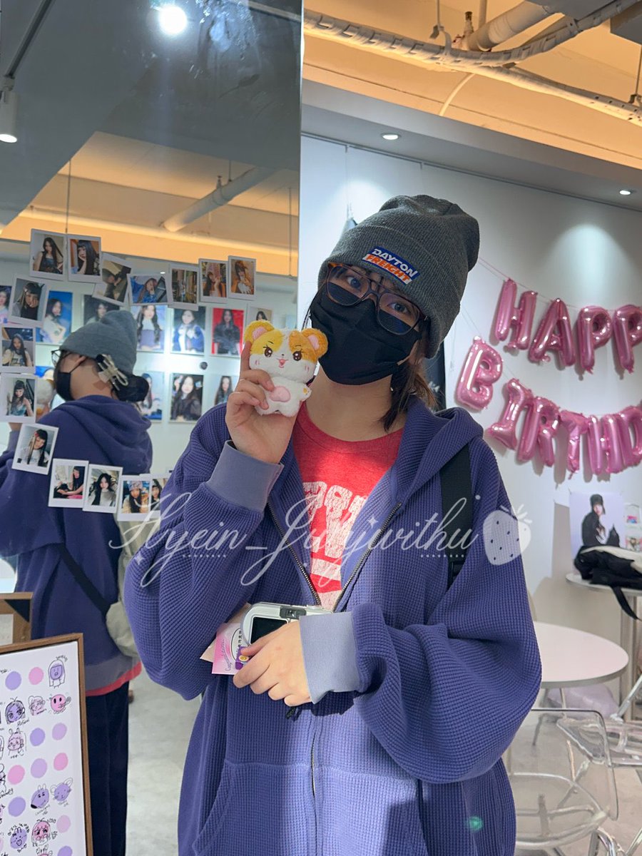 Hyein_Julywithu's tweet photo. 🐹

#혜인 
#Hyein
#HappyHyeinDay https://t.co/LzVcZWr4DA