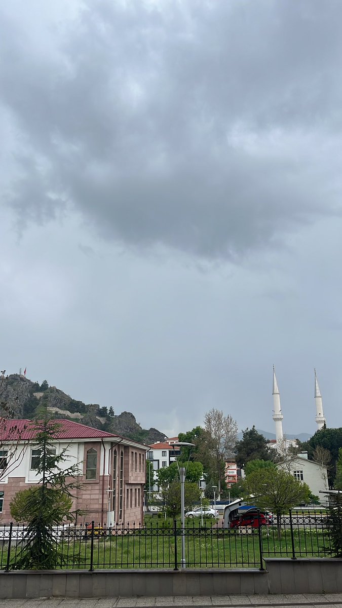 Halime71593253's tweet photo. Tam uyuma havası neyseki hakkını verebildik..🥱 https://t.co/1Nm9j8RhIH