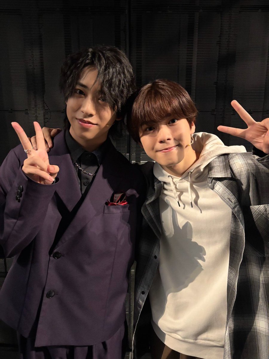 jr_official_X's tweet photo. 【 🎪Theater 】

#北川拓実 #小田将聖 が主演をつとめる
舞台『君のクイズ』
が本日東京公演千穐楽を迎えました💛🗼💚

✌️😊ありがとうございました🙂✌️

次は大阪でお会いしましょう🏯✨

#少年忍者
#君のクイズ https://t.co/cELNOczcSu