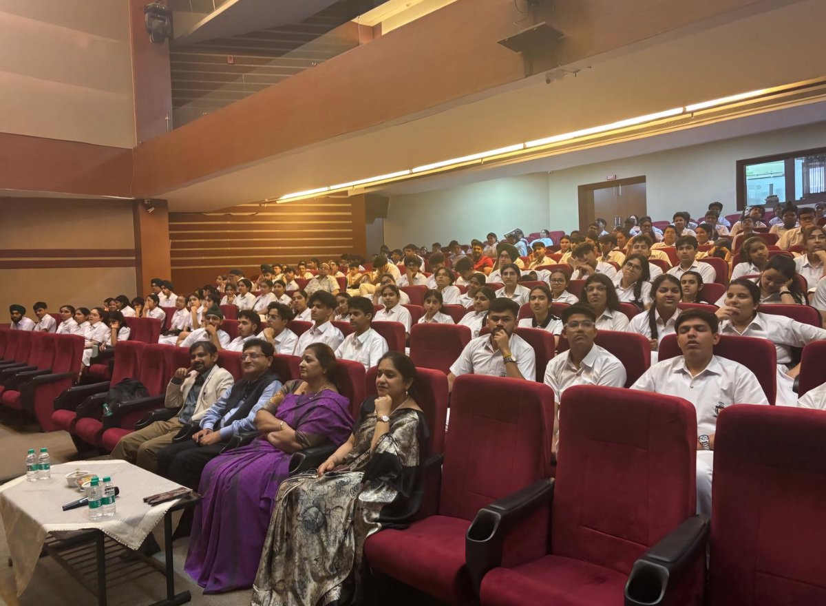 INASL_Liver's tweet image. World Liver Day - 2025
INASL-Taskforce on Preventive Hepatology
Awareness Program on Liver Health for School Children of Delhi Public School, Chandigarh
Interactive sessions on -
1. Prevention of Viral Hepatitis
2. Prevention of Fatty Liver Disease