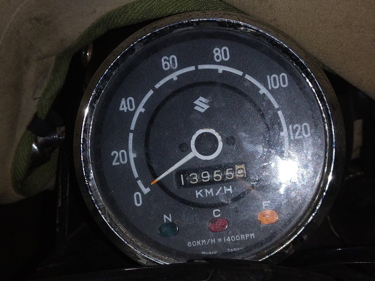 YAMAHA_NS_1000M's tweet image. 明日でうちに来てから丸1年
#スズキ
#K125
#コレダ 
←1年前
今現在→