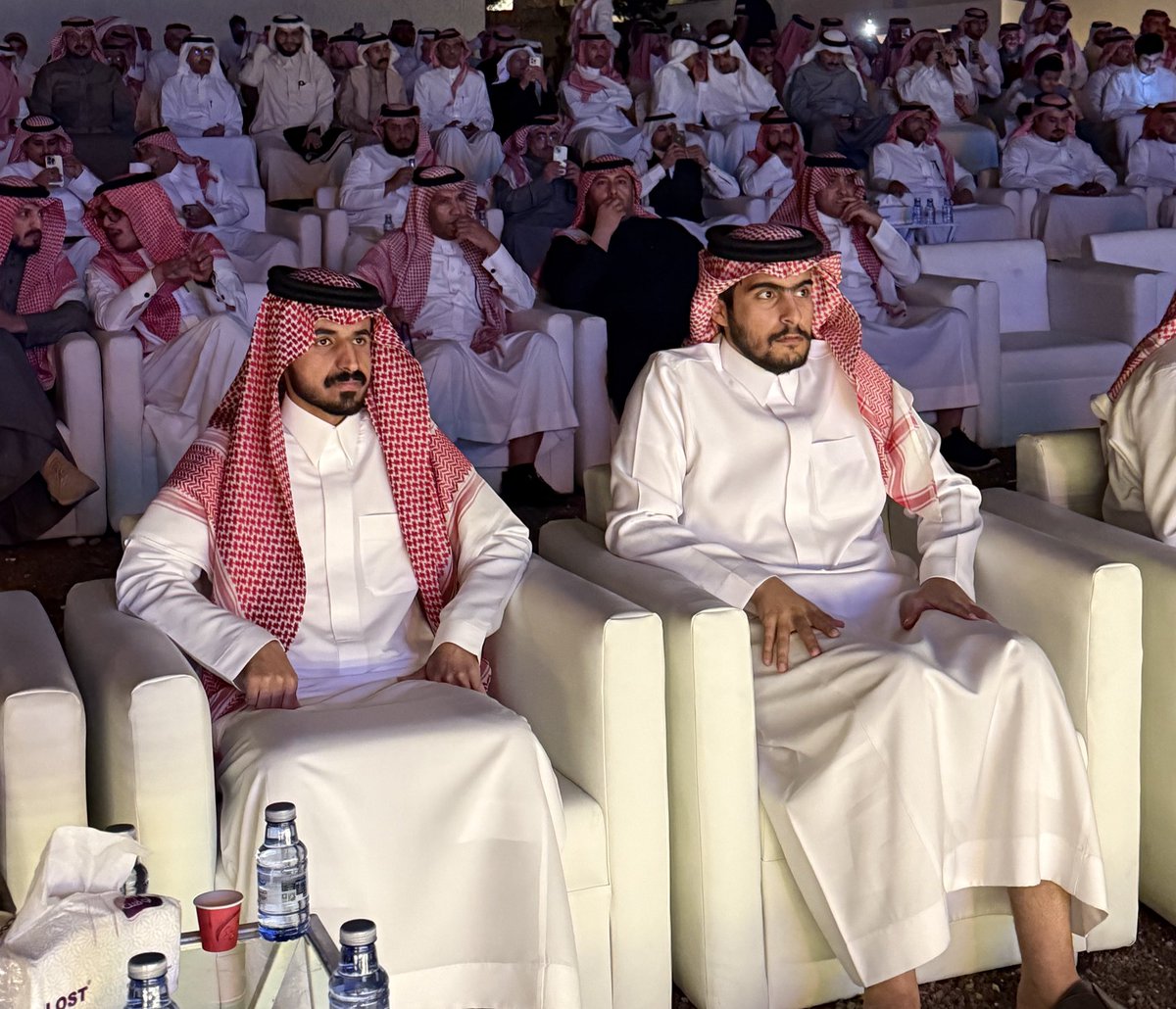 birtareeb's tweet photo. فرع وزارة الموارد البشرية والتنمية الاجتماعية بمنطقة عسير، يكرم الجمعية الخيرية بمحافظة طريب، بمناسبة حصولها على أعلى تقييم في تطبيق معايير الحوكمة لعام 2024، تقديرًا لجهودها المتميزة في تعزيز الشفافية والالتزام بالأنظمة واللوائح، وتحقيق أعلى معايير الجودة في العمل المؤسسي.
ويأتي هذا التكريم امتدادًا لحرص الوزارة على دعم وتمكين الجمعيات المتميزة، وتحفيزها على الاستمرار في تطوير خدماتها المجتمعية بما يحقق أهداف رؤية المملكة 2030 في القطاع غير الربحي.
