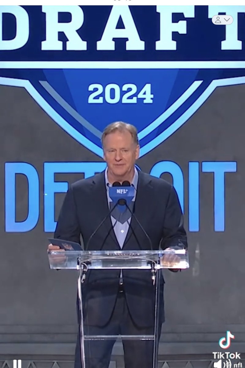HFarzambeh40232's tweet photo. 90 Seconds to Stitch a Dream:
They’ve got just a minute and a half to print, press, and prep that custom NFL jersey—right as the pick is announced! Draft day magic isn’t just on the stage, it’s behind it too.

#NFLDraft2024 #BehindTheScenes #NFLJerseyMagic #DraftDayRush