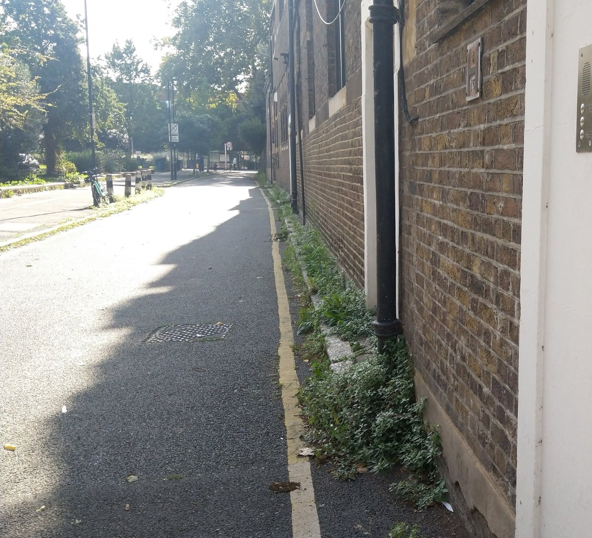 D&M filming locations fan tweet media