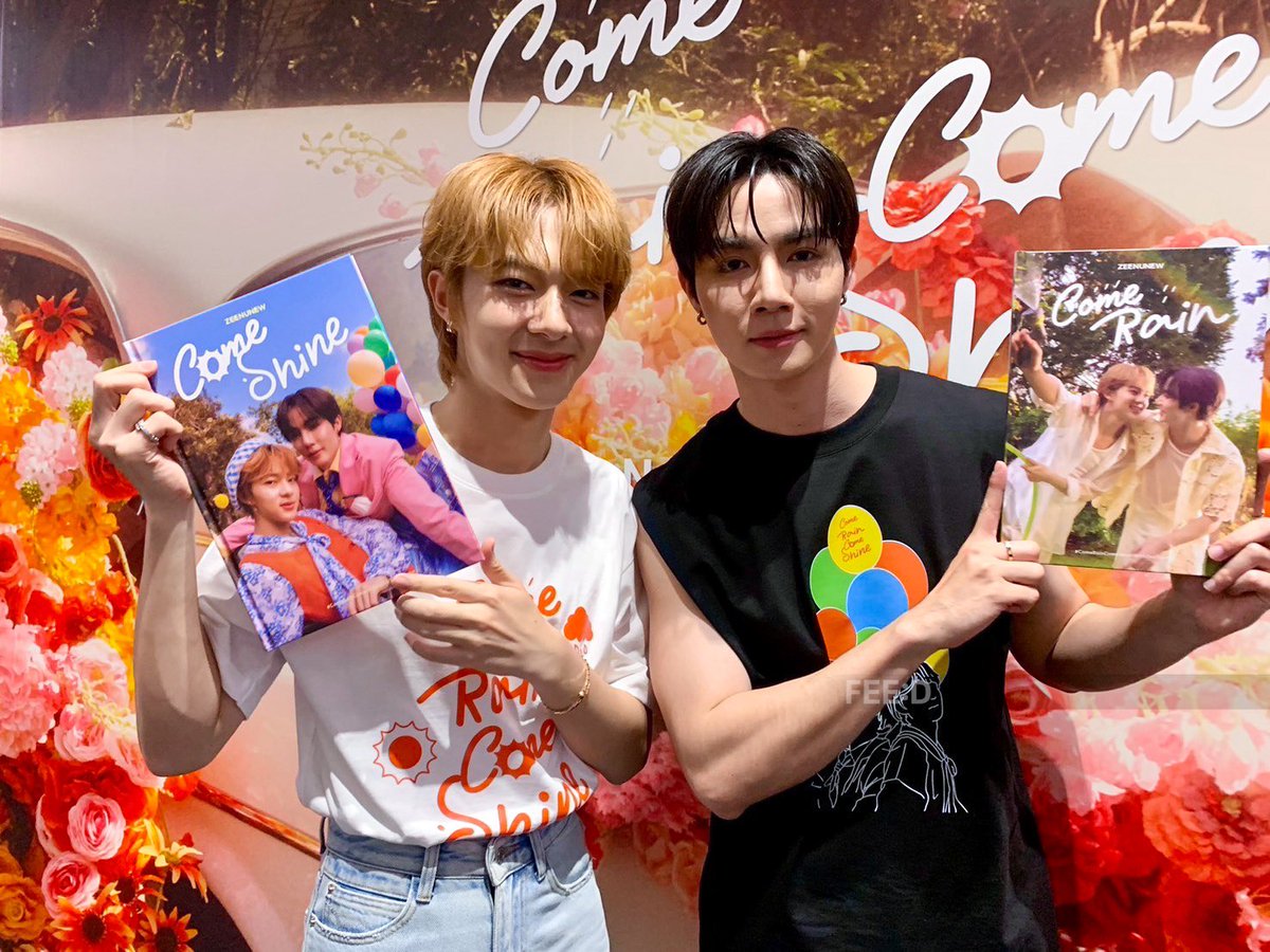 feed_4_future's tweet photo. “ซี-นุนิว“ ในงาน ZeeNuNew 3rd Photobook “Come Rain Come Shin”
.
#ComeRainComeShineWithZeeNunew
#ZeeNuNew3rdPhotobook
#ZeeNuNew #ซีนุนิว 
#zeepruk #NuNew https://t.co/NsxqRSdfc8
